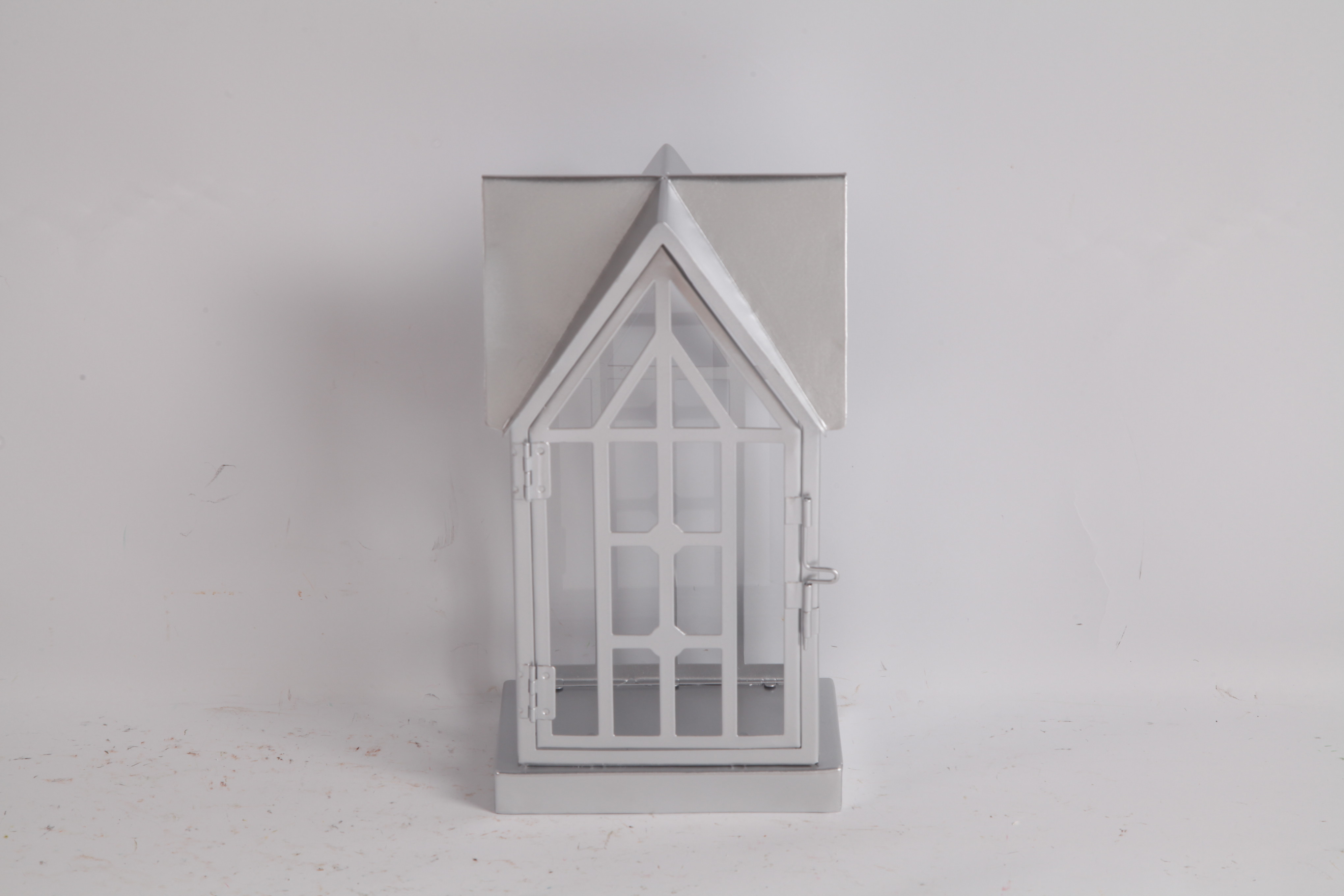Handcrafted Metal Lanterns for Christmas Decoration