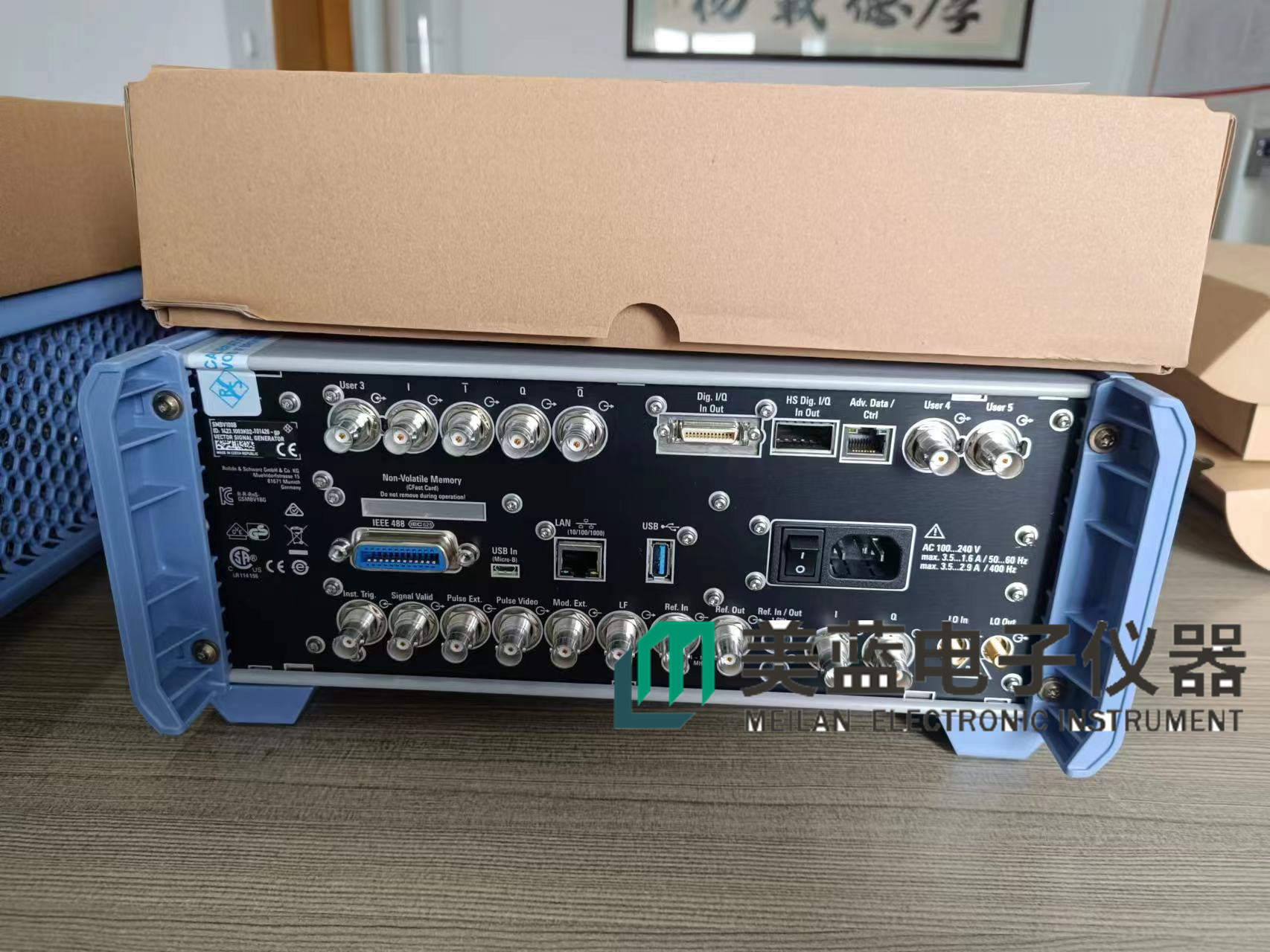 Rohde Schwarz Signal Generator SMBV100B Vector Signal Generator 6GHz