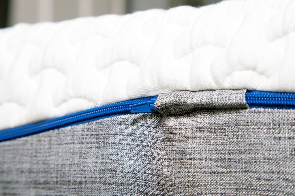 Bedroom Furniture Memory Foam Bed Mattress 12 Inch With Knitting Cover