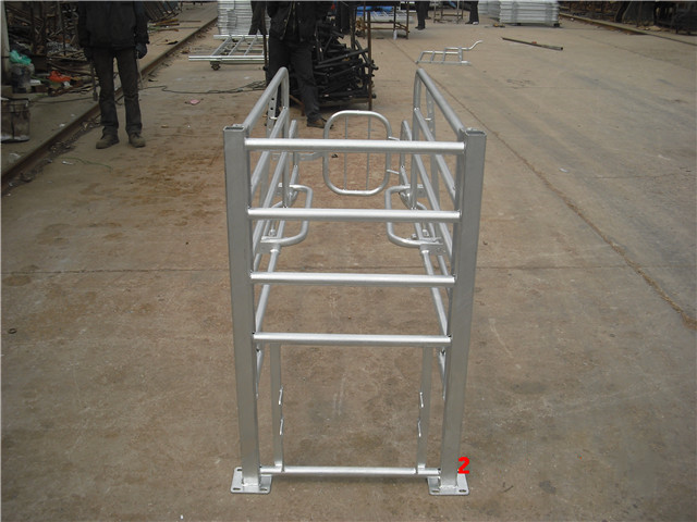 cheap price steel pig farrwoing crate for sale galvanized stall for pig