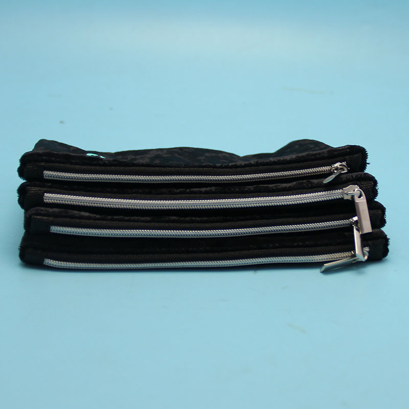 Recycled Lipsticks Packing Velvet Cosmetic Zipper Bag