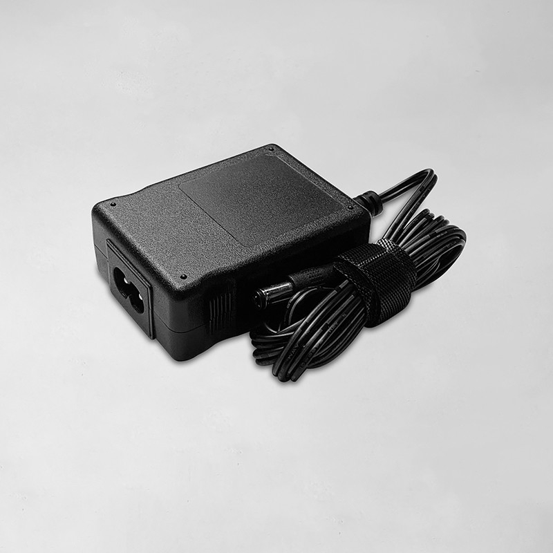 24V 0.75A Desktop Power Adapter 18W Universal Ac Dc Power Adapter
