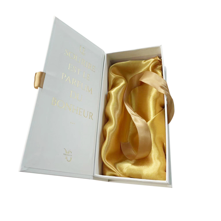 Custom Logo Soft White Paper Boxes Cosmetic Perfume Packaging Gift Box with Satin