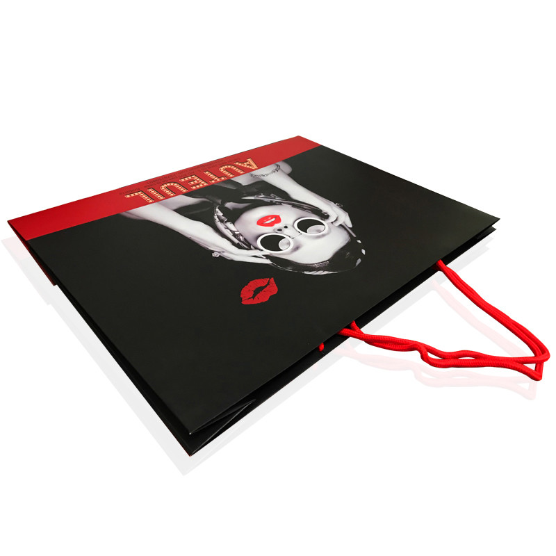 Custom Cheap Latest Fashion Handmade Portable Kraft Candy Paper Gift Bags With Handles