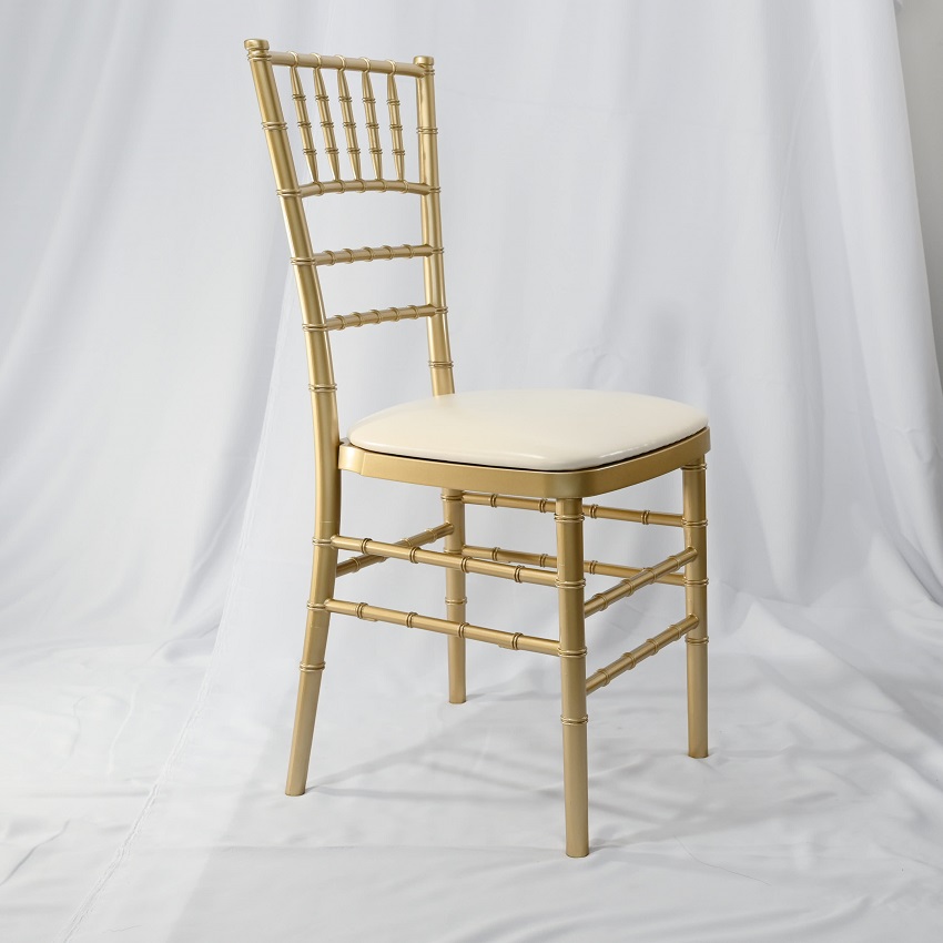White Plastic Chiavari Chairs Modern Banquet Chairs Hotel Furniture