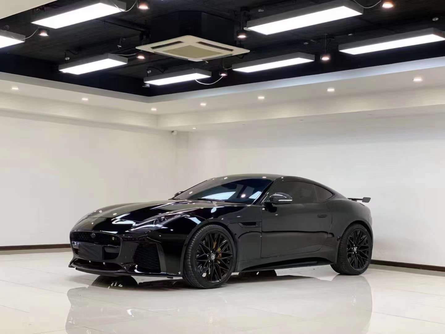 For Jaguar F-Type Body Kit Carbon Fiber and FPR F-type Upgraded SVR Style Front Bumper Body Kit