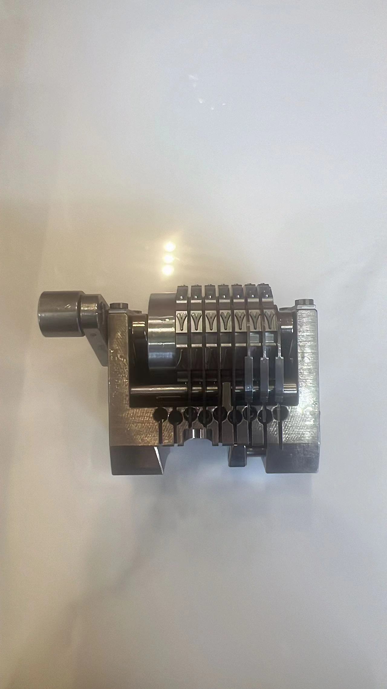 Horizontal Overall 7-Digit Forward Numbering Machine Numbering with German Leibinger