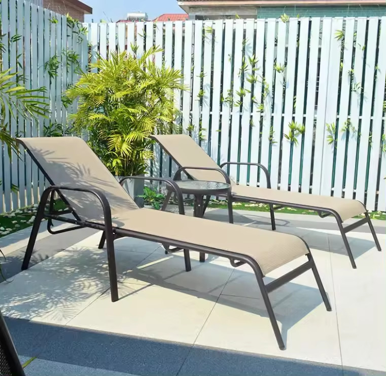 Outdoor Beach Sun Lounger with Customized Design and Foldable Feature
