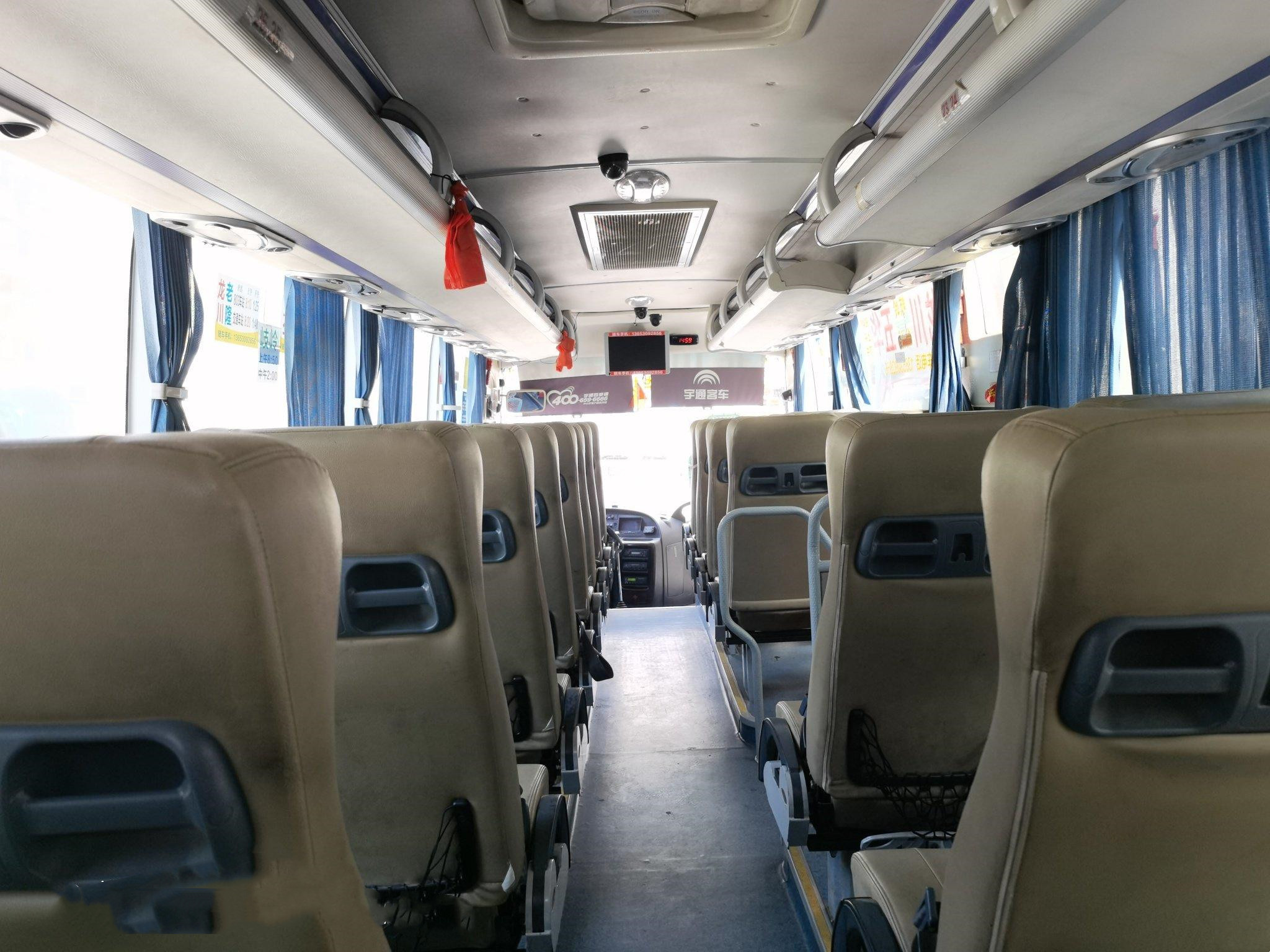 Bus Seats Passenger 39seats Coach Used ZK6938 Bus Yutong Occasion Two Doors