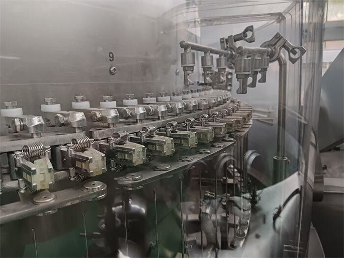 Ultrasonic Washing Ampoule Inspection Machine with PLC and Peristaltic Pump/Plunger Pump