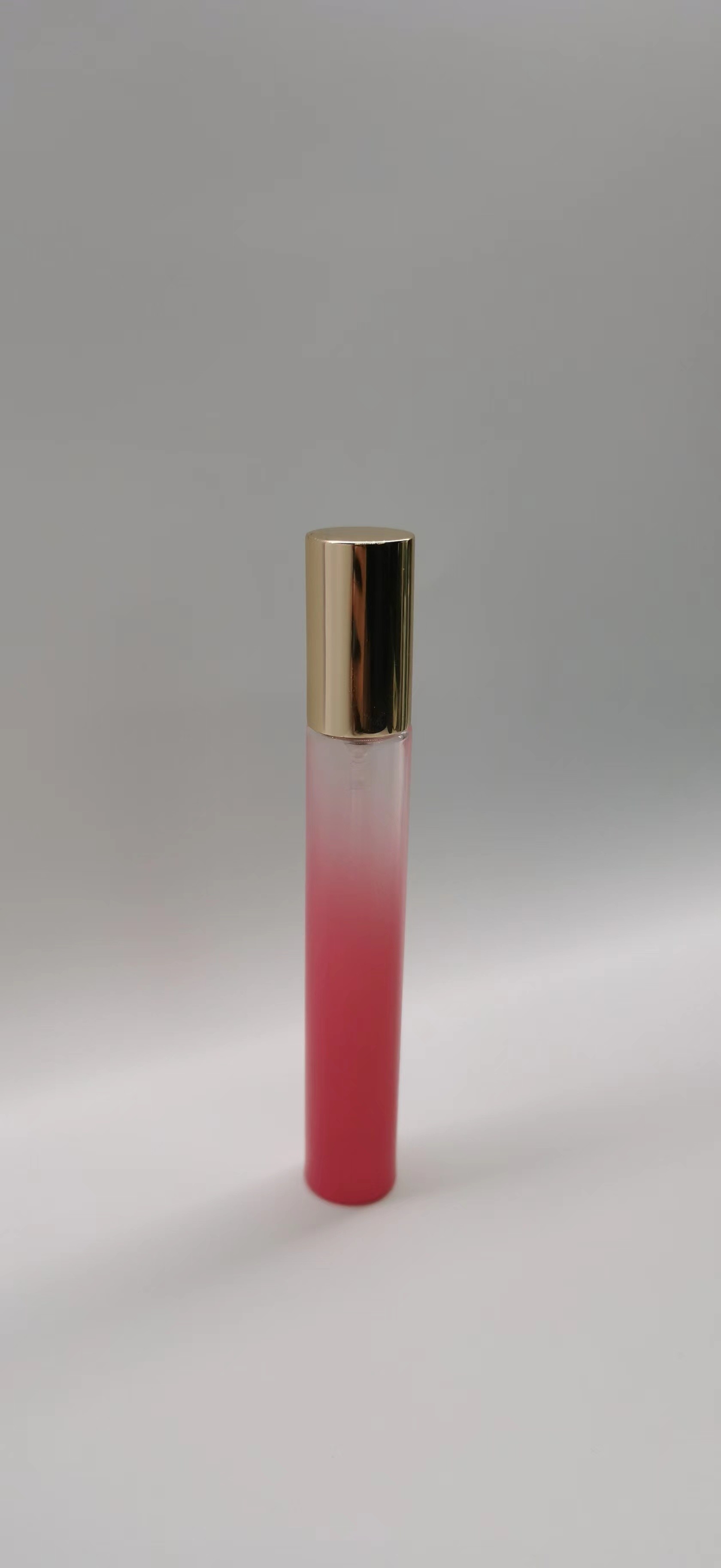 Bottom Glass Perfume Bottle Aluminum Sprayer With Atomizer 10ml Thick