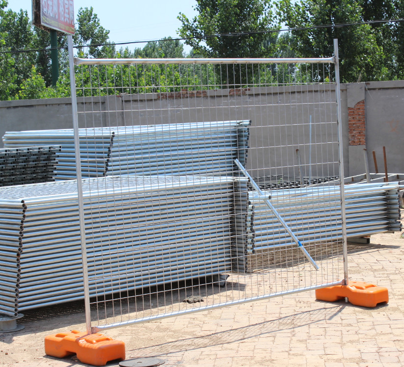 2100mm Height Temporary Steel Fencing Popular Security Flexible Mobile