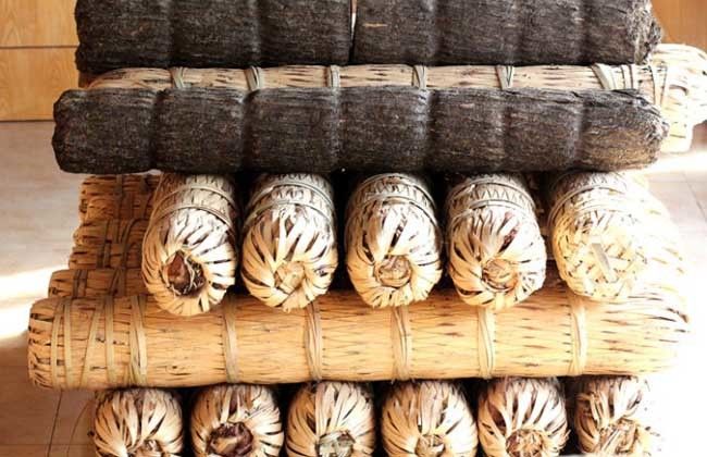 Popular High Mountain Natural Tea , Hunan Dark Tea Gift Packaging