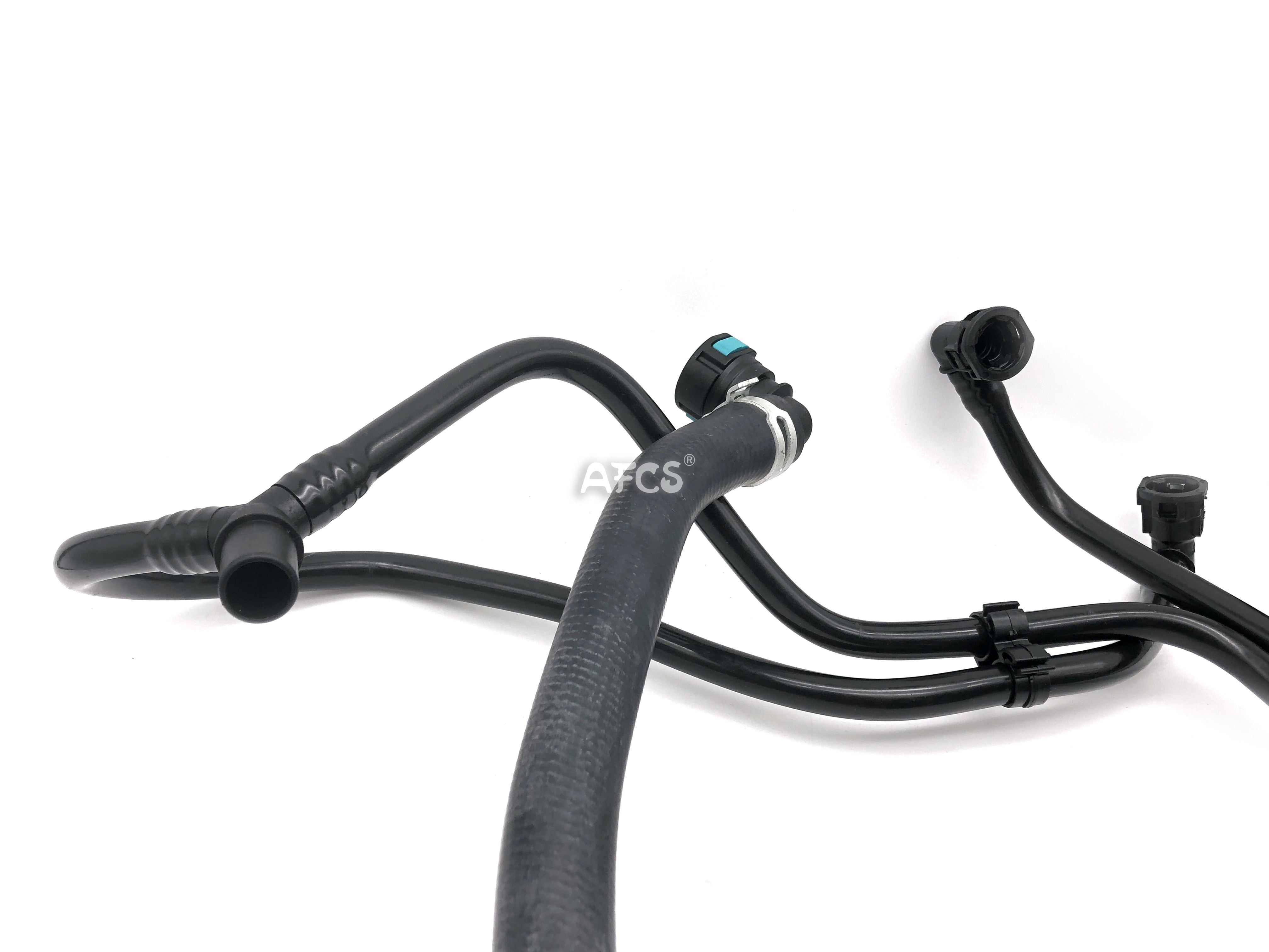 LR034637 LR042893 Radiator Coolant Hose For LAND ROVER RANGE ROVER IV