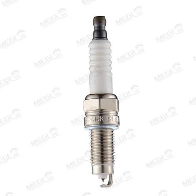 OEM 101 905 626 101905626 PZFR6R Auto Spark Plugs For Audi Seat Skoda VW A1 A3