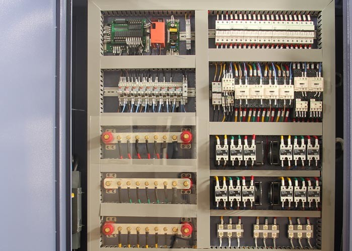 User Friendly Climatic Chamber With Programmable Controller Remote Control to PC Applied For Electronic Industry