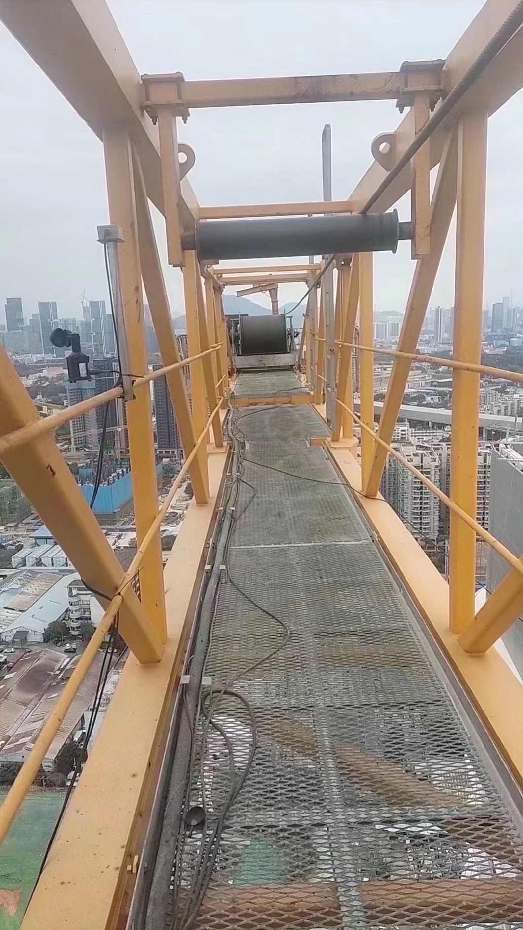 Zoomlion Used Tower Crane for Sale, The Price Is Very Good