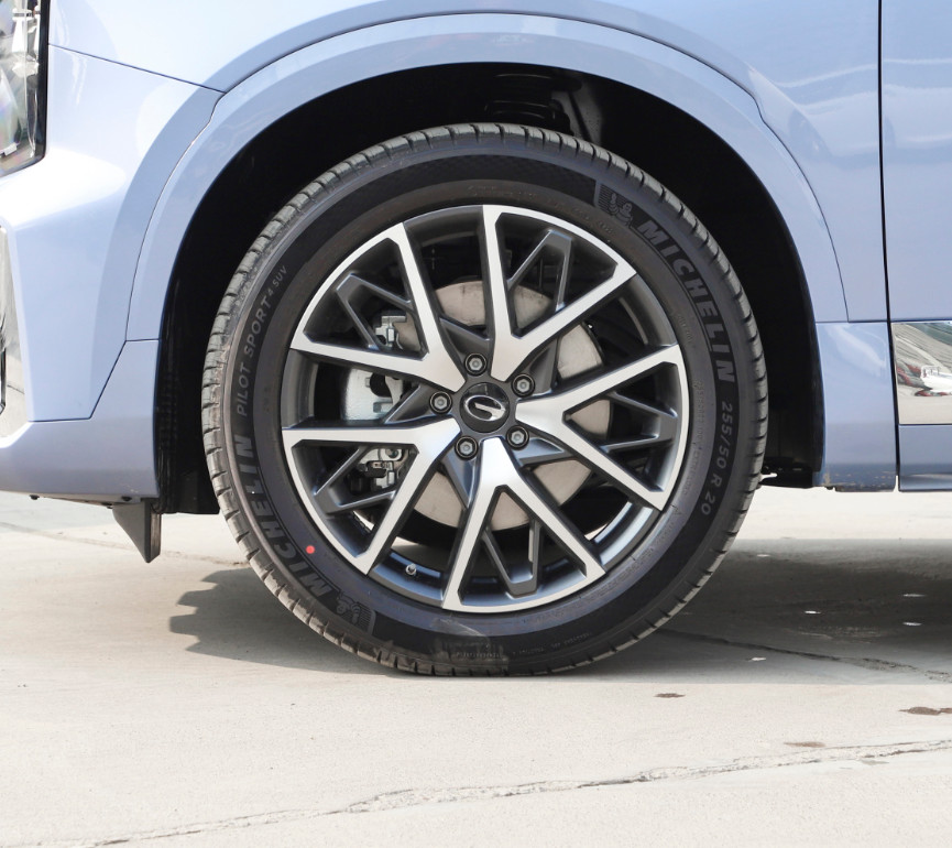 Hybrid Trumpchi GS8 2022 Dual Engine 2.0TM Four-wheel Drive 7 Seats SUV