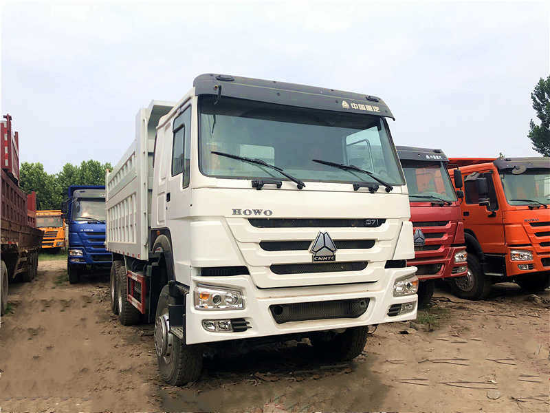 Fairly Used Direct Selling 10 Wheels 375HP Used HOWO 50 Ton Used Heavy Duty Truck for Africa Market