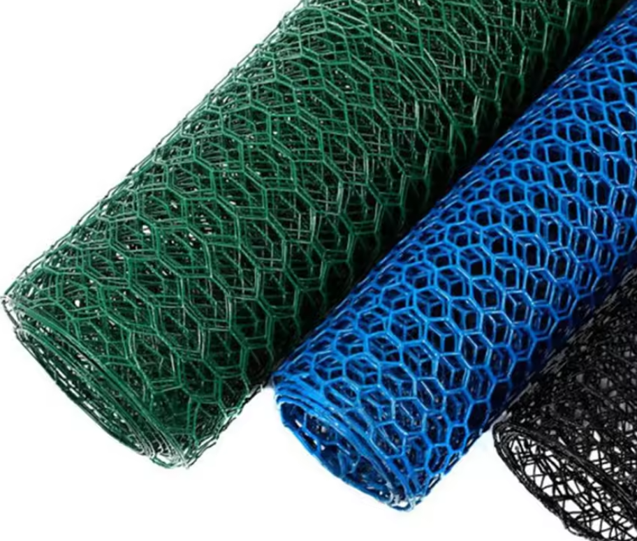 Lowest price China direct factory pvc coated hexagonal wire mesh green plastic chicken wire mesh