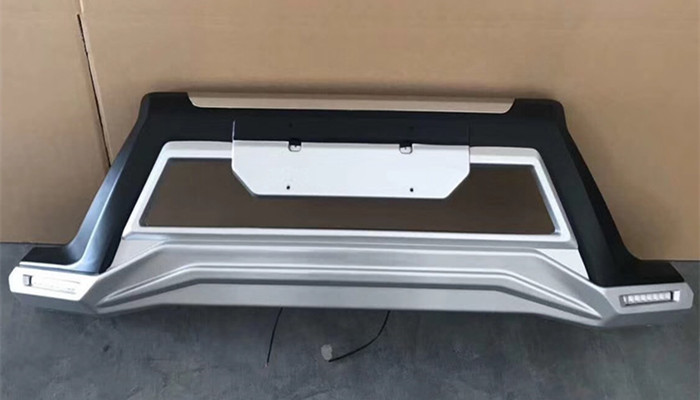 Nissan Navara Frontier Front Bumper Guard NP300 2015 With LED Running Light