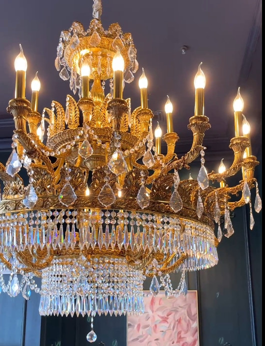 European Courts High End Luxury Crystal Candle Chandelier Dazzling Lighting
