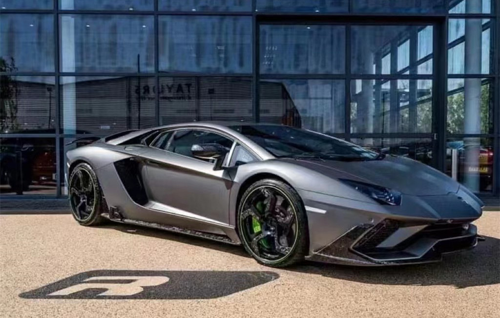 Carbon Fiber Body Kit for Lamborghini LP740S LP740S Upgrade Upgraded MSY Style Front Shovel Diffuser Spoiler Body Kit