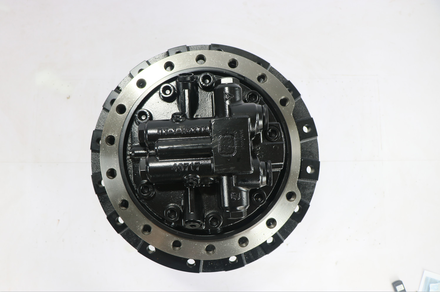 ZAX230 ZAX200 Excavator Travel Motor Assembly 16 Hole Hardened Tooth Surface