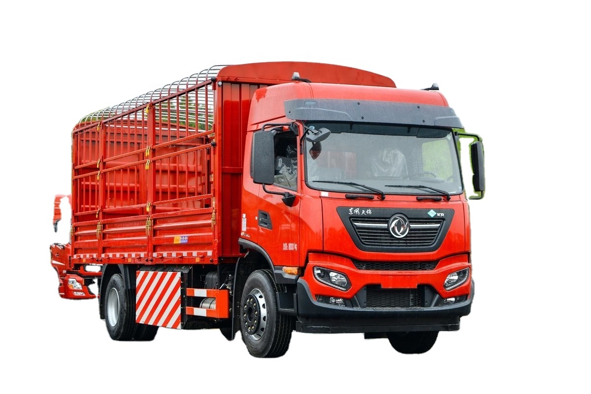 150-250hp Dongfeng 220HP 4X2 CNG Fence Cargo Truck with Euro 6 Emission Standard