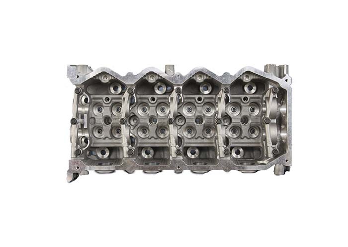 NISSAN YD22DDT YD25DDTi Car Engine Cylinder Head 11040BN360 110405M300 110405M301