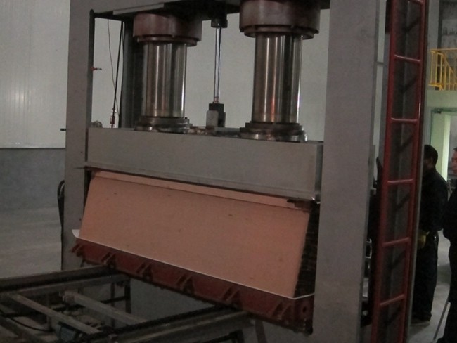 Engineered Wood Veneer Maple Wood Veneer Support Customized Service