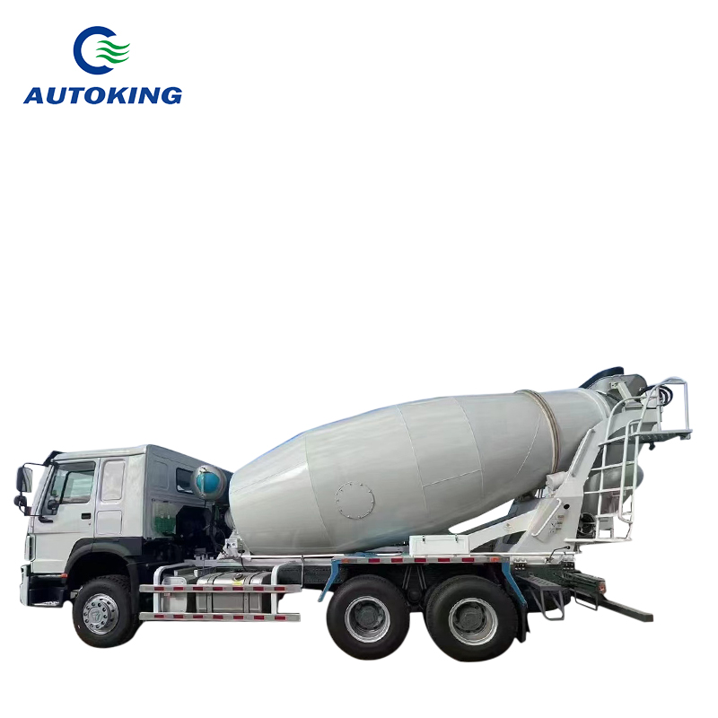 12 Cubic Meters HOWO Concrete Mixer 6x4 Self Mixing Concrete Truck