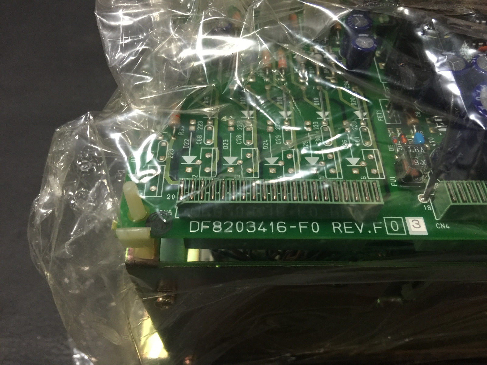 YASKAWA CACR-SR03SZ1SSY223 SERVO CONTROL SERVOPACK AXIS CONTROLLER 0.3KW 200VAC