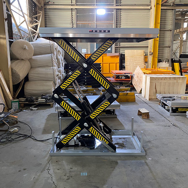 Max Height 80.71in Heavy Duty Platform Lift 4000kg Double Scissor