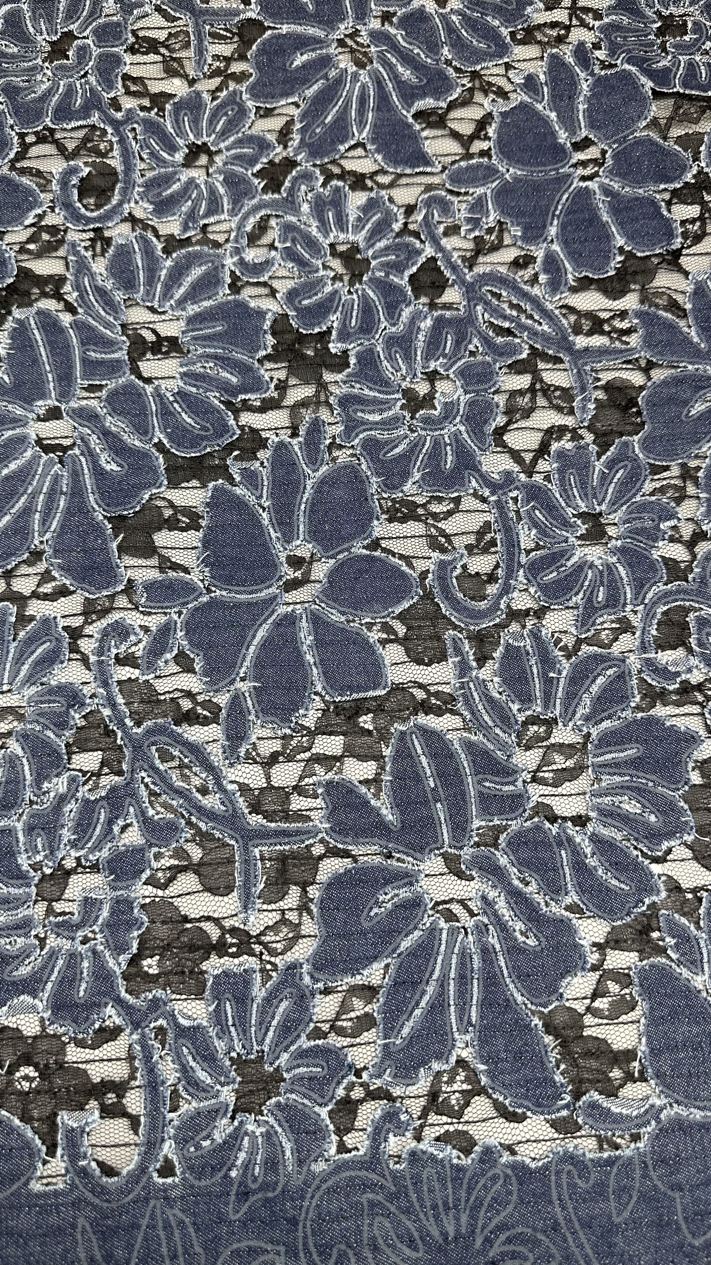 Embroiderey Lace Fabric Mesh Floral Elegant And Breathe Embroidered Lace Fabric