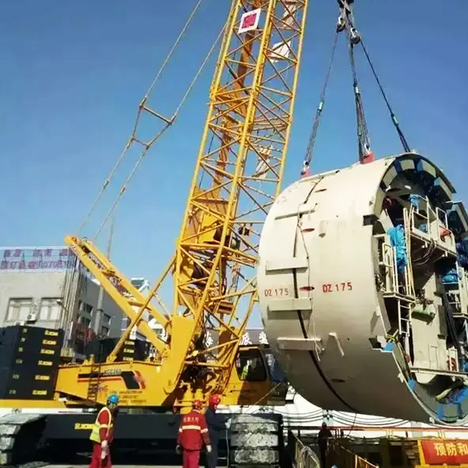Used QUY55 55 Ton Crawler Crane for Construction Gradeability 30% Original Sale