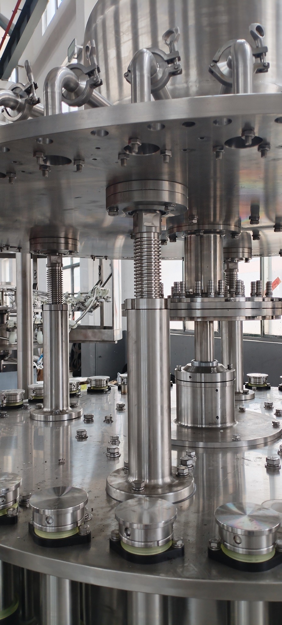 Touch Screen BFS-4500 Fill Seal Machine For 50-500ml Bottles/Cans