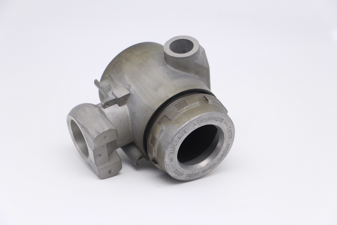 OEM High Precision Valve Cover / Fuel Injector/Refrigeration Access Valve CNC Machining Parts