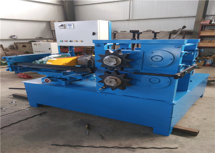 Semi / Fully Automatic Crimped Wire Mesh Weaving Machine Easy Operating Low Noise