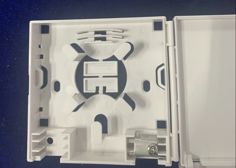 IP32 ROHS FTTH Fiber Optic Terminal Box Indoor Optical SC MM