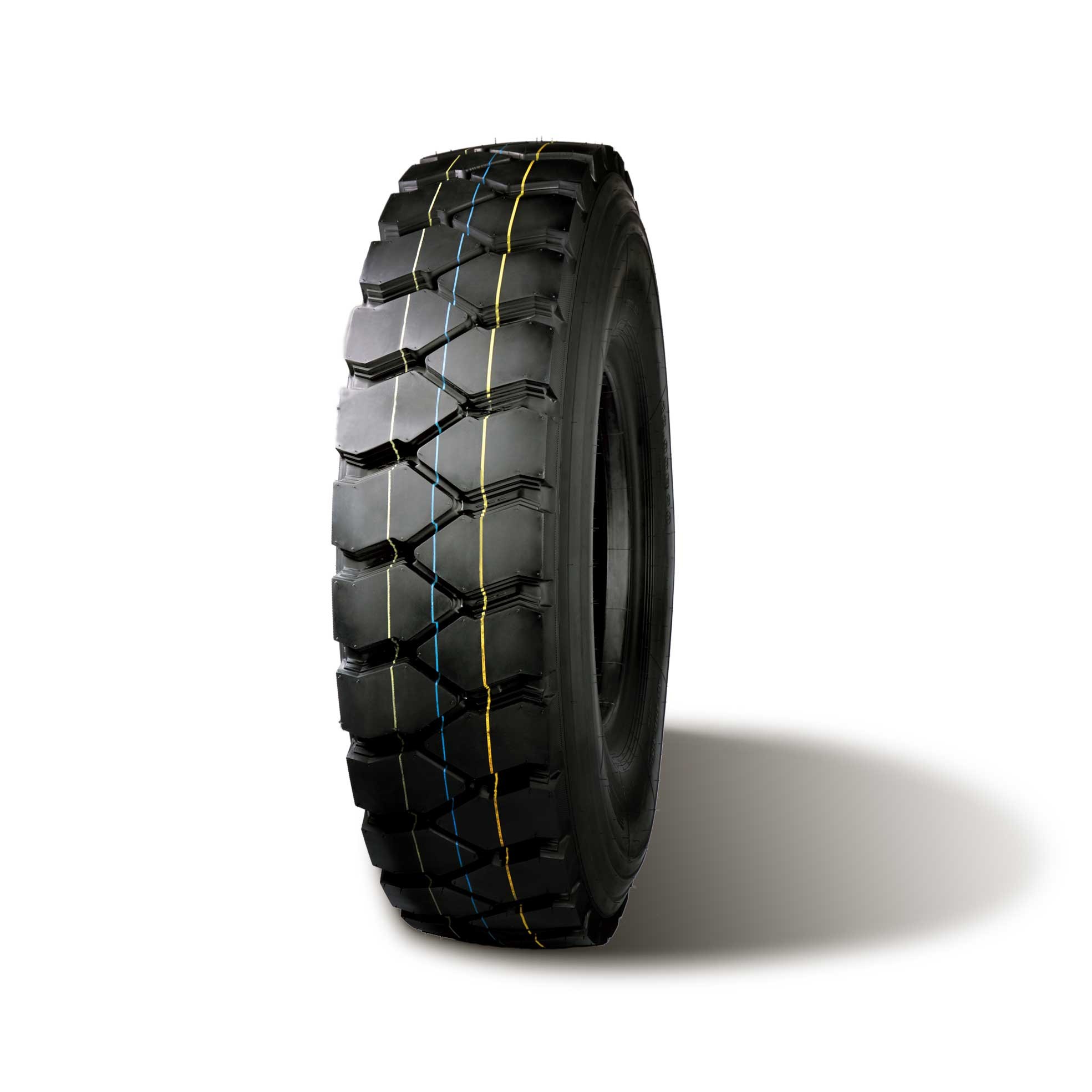 Chinses Factory Price Wearable Tyres All Steel Radial Truck Tyre AR535 8.25R20