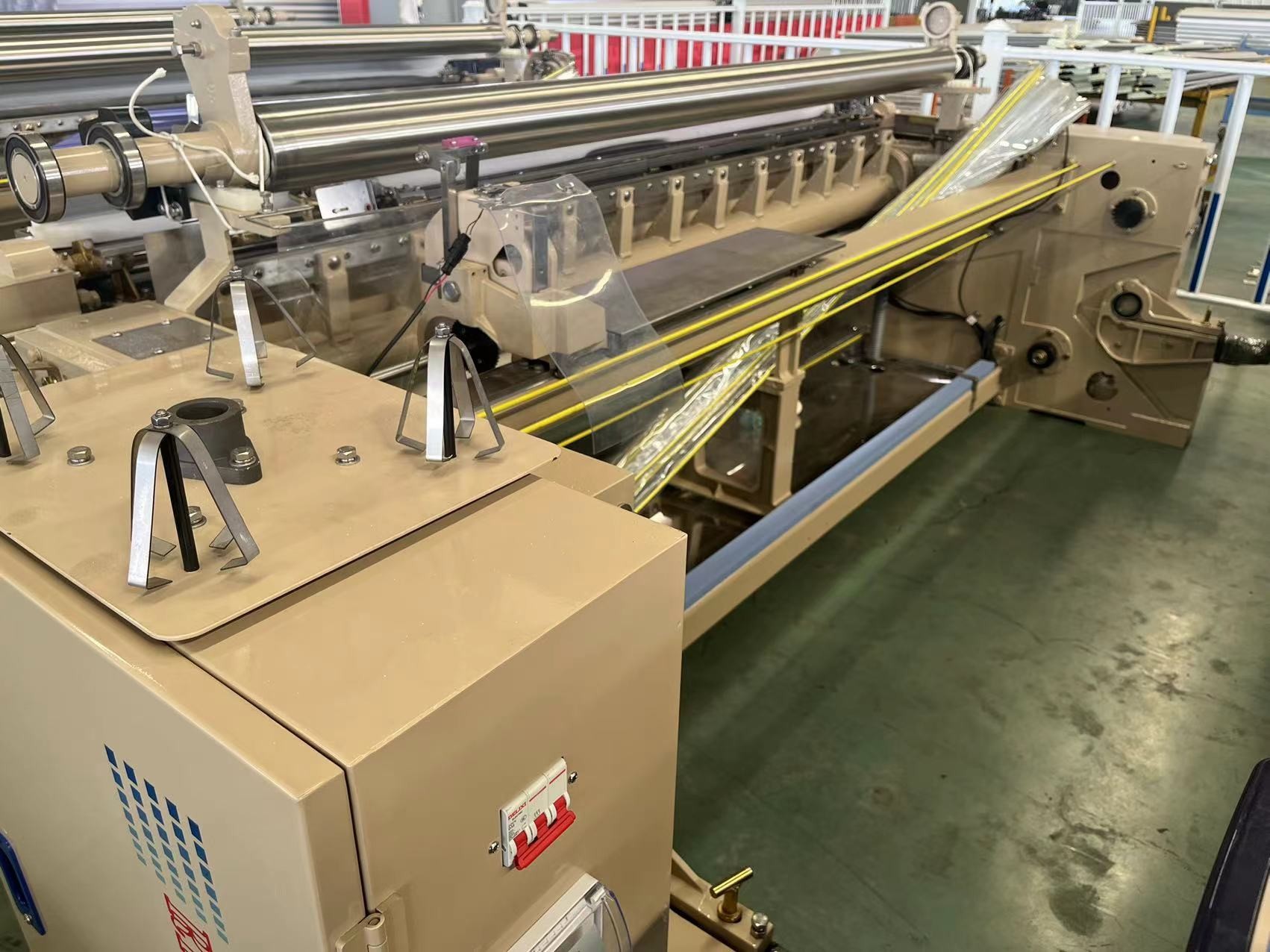 High Cost Effective Clothing Making Textile Weaving Machine Water Jet Loom
