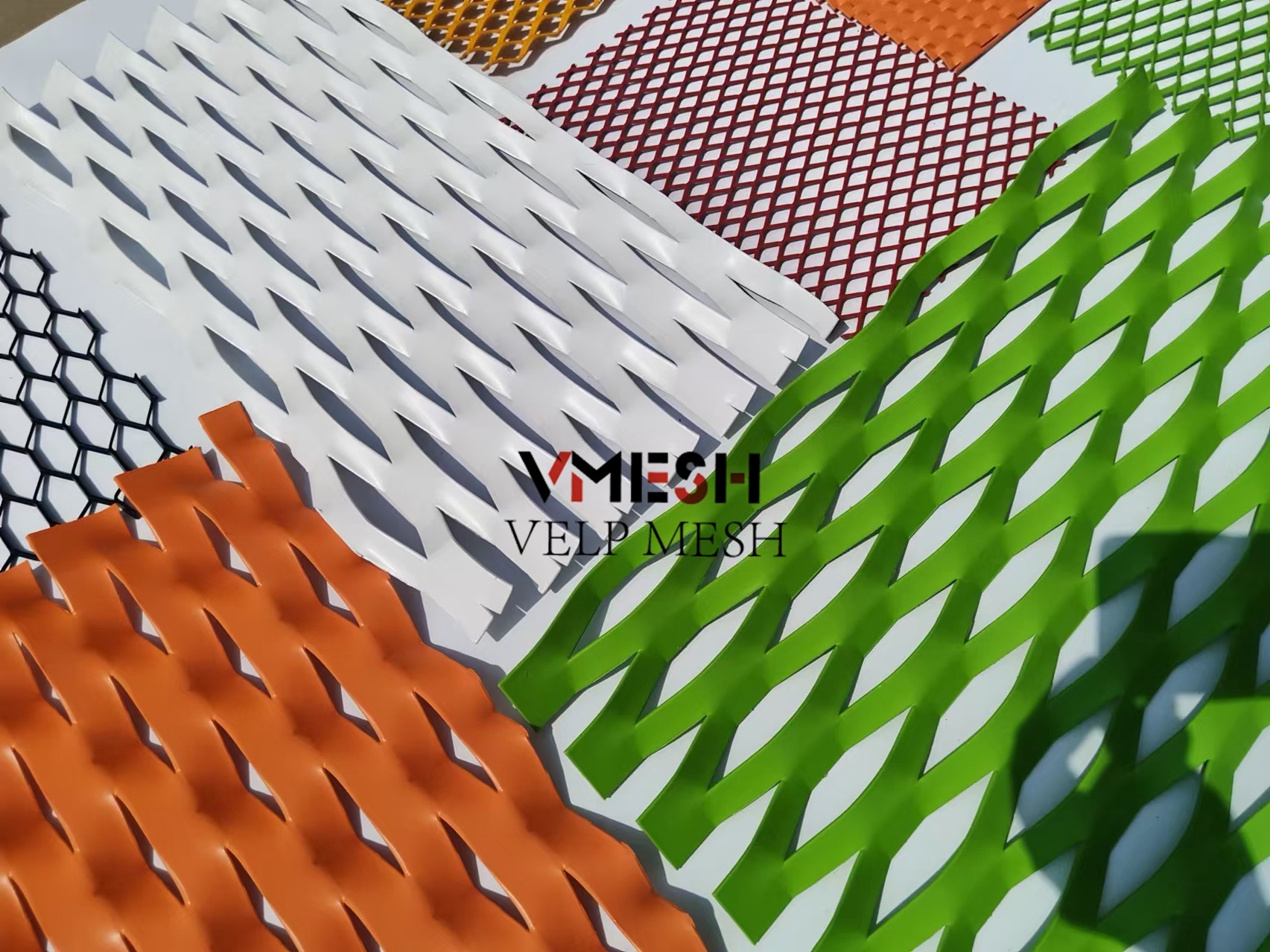 High Quality Wall Panel Expanded Perforated Screen Metal Wire Mesh