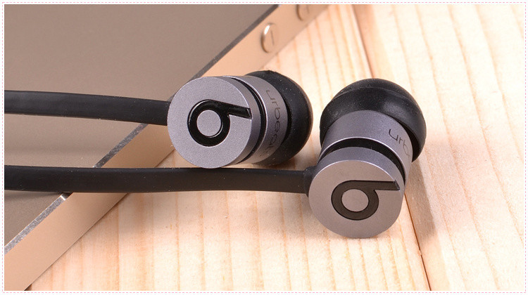 Beats by Dr. Dre UrBeats In-Ear Earbud Headphones With ControlTalk - Space Gray made in china grgheadsers.com