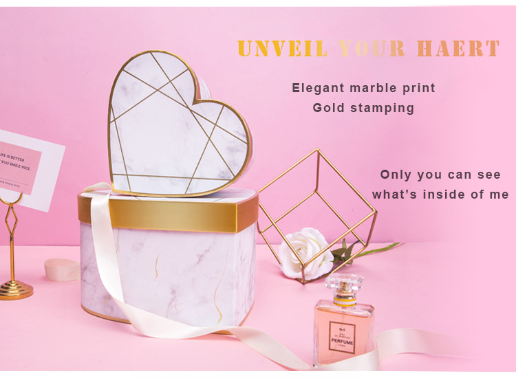 Heart Shaped Custom Cardboard Gift Packaging Box Pantone Color