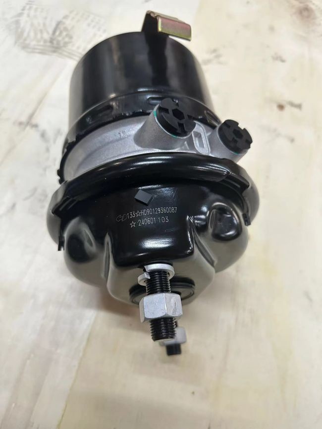 Truck Brake Booster HD90129360087 HOWO Truck Parts Brake Chamber