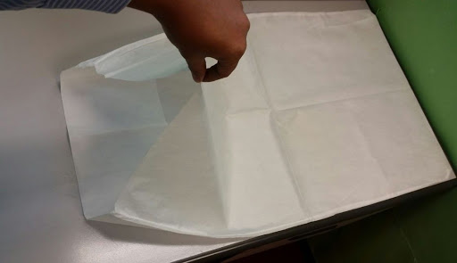 Breathable Disposable Plastic Pillow Covers SMS Water Proof Cushion Covers