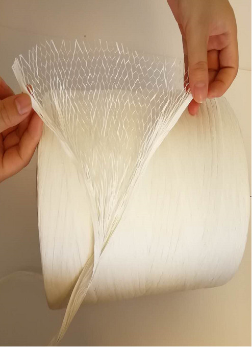 Raw White PP Fibrillated Yarn 1630KD For Electronic Component Cable