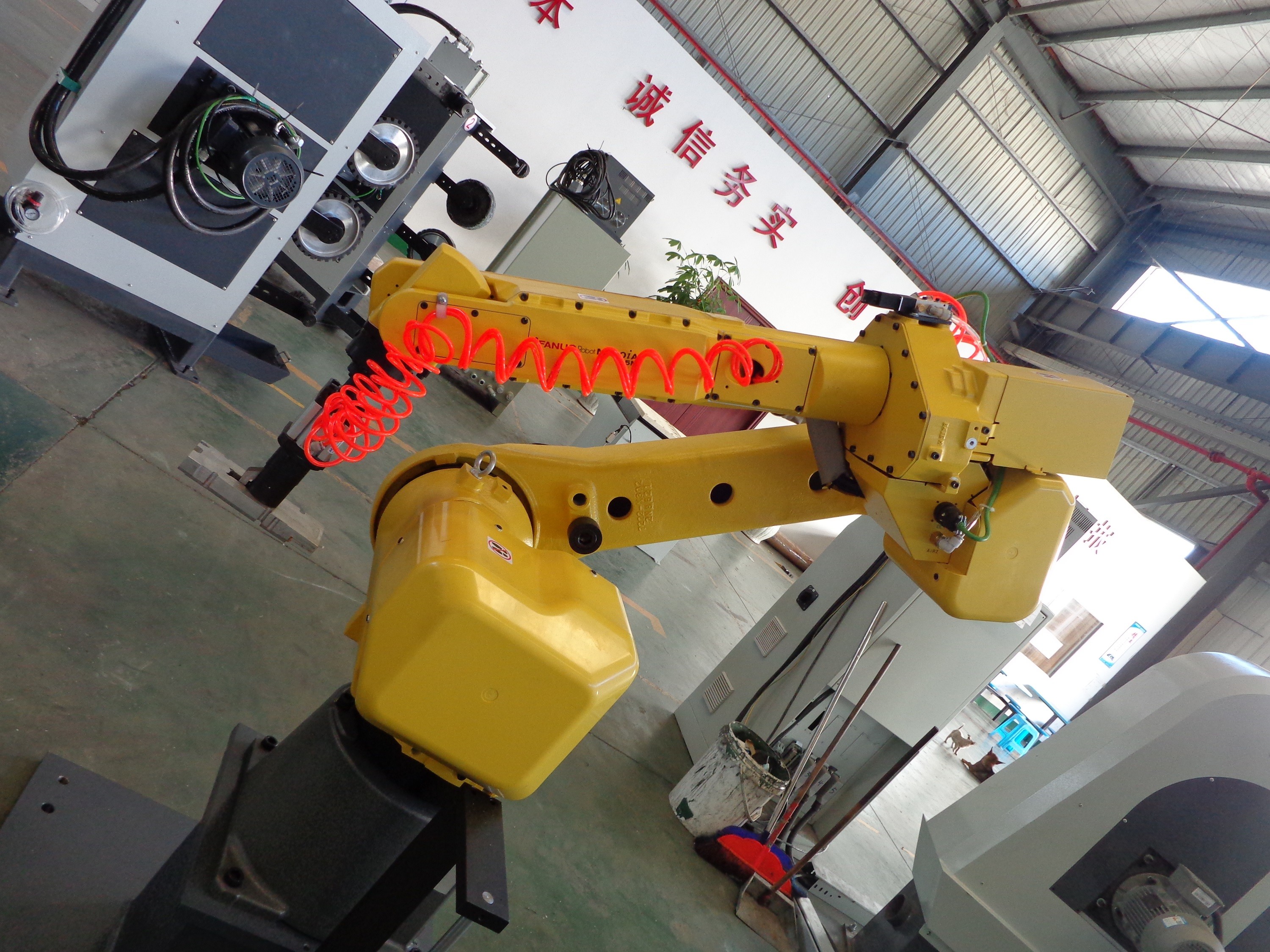 Industrial Robot Arm 24000r/Min Robot Grinding Machine Ncstudio Control