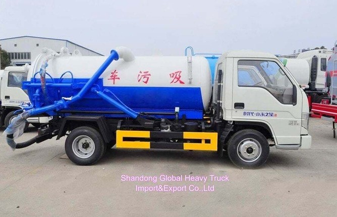 Durable 290HP 371HP 4*2 Sewage Suction Truck From Sinotruk
